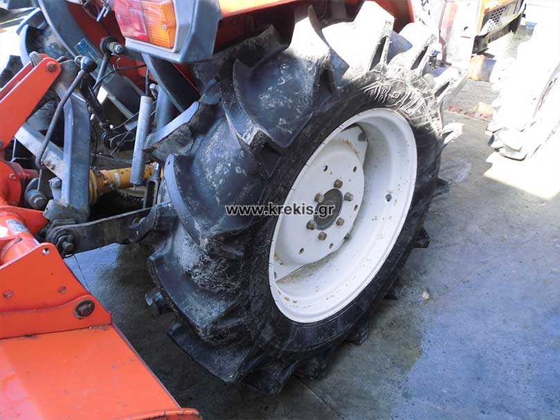 Τρακτέρ KUBOTA ASTE GL26